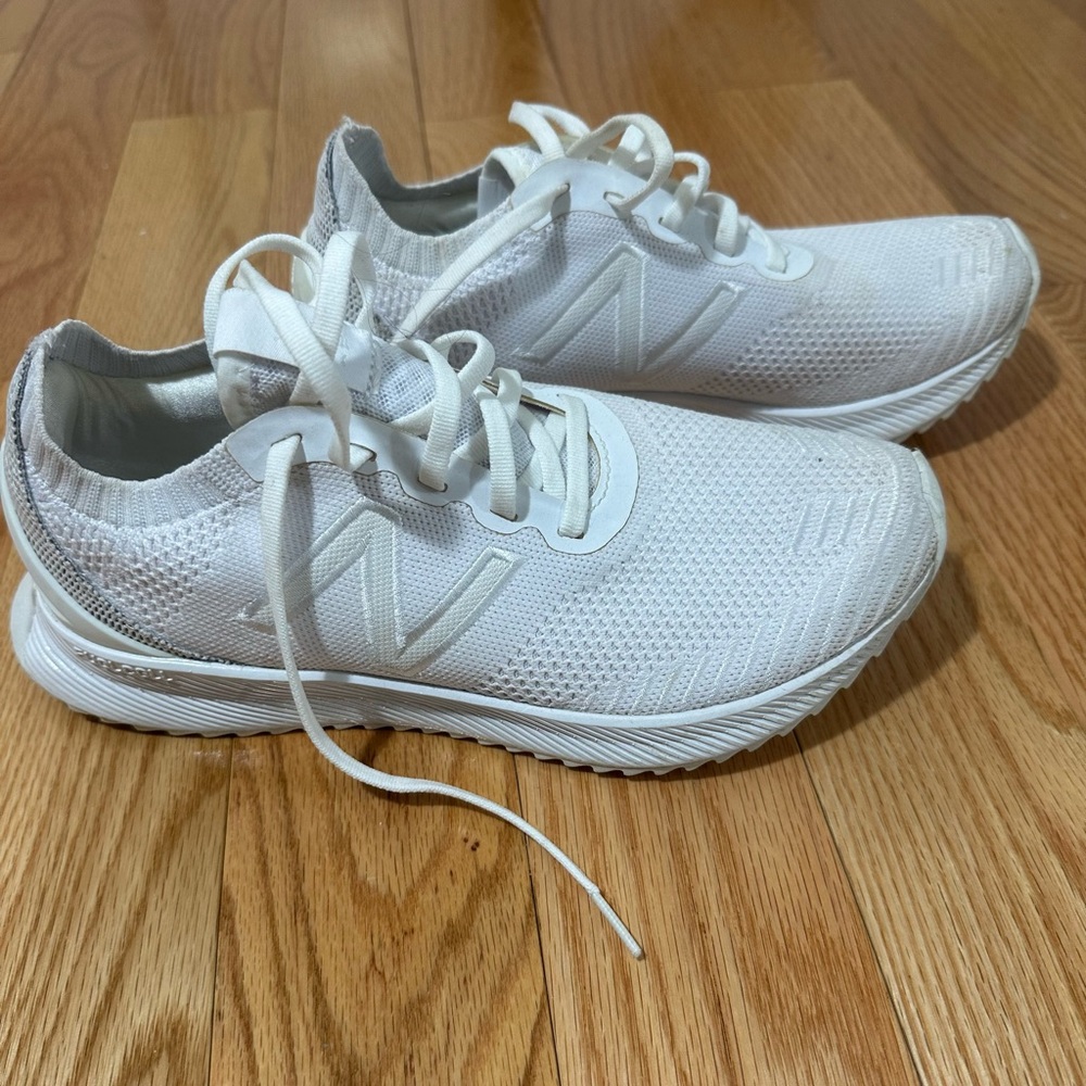 New Balance FuelCell Echo V1 Sneaker White